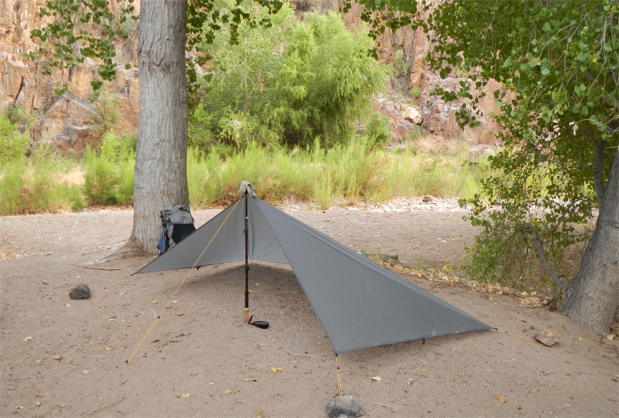Ultralight solo tarp